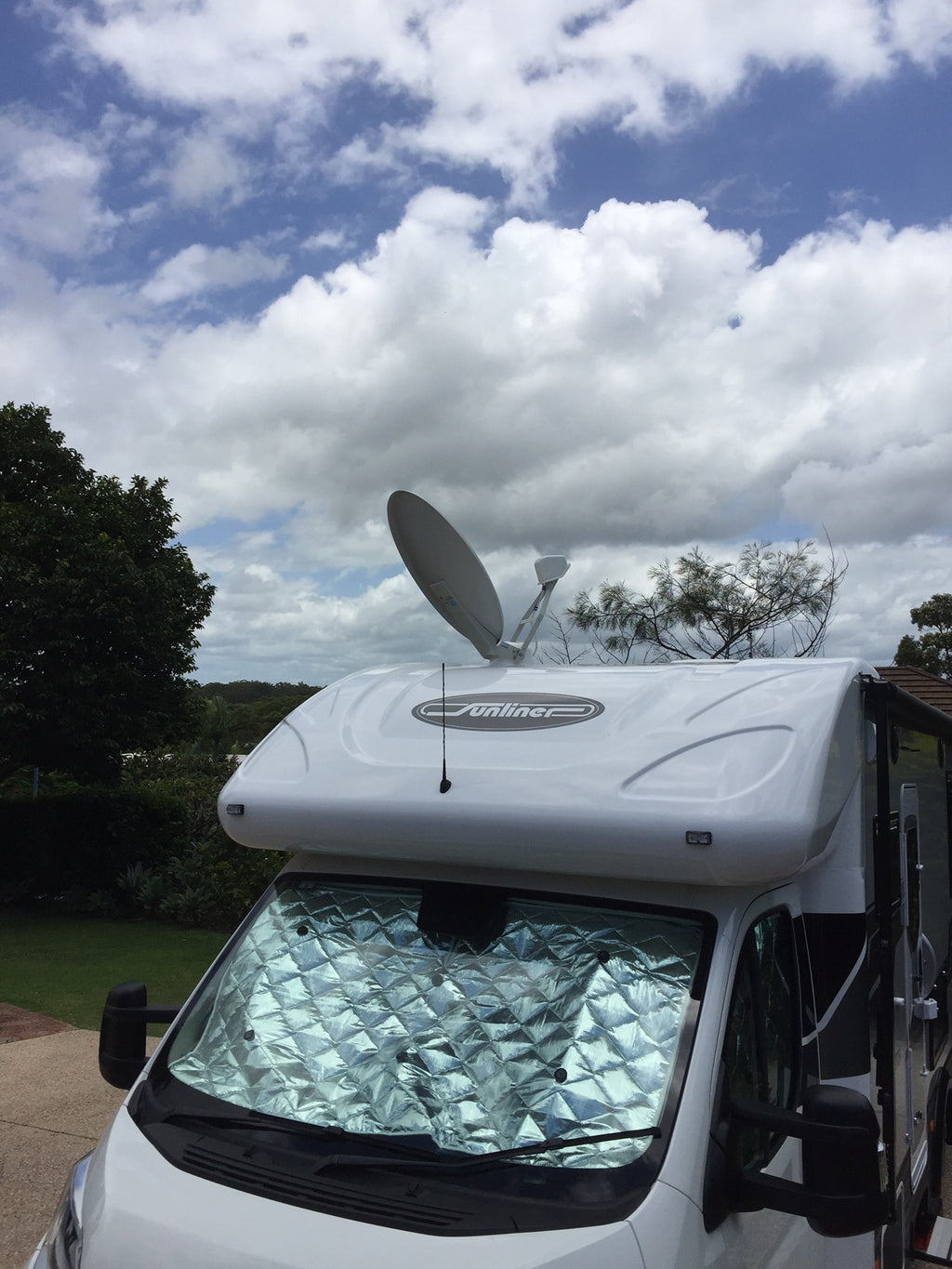 Halo installation on Sunliner Motorhome