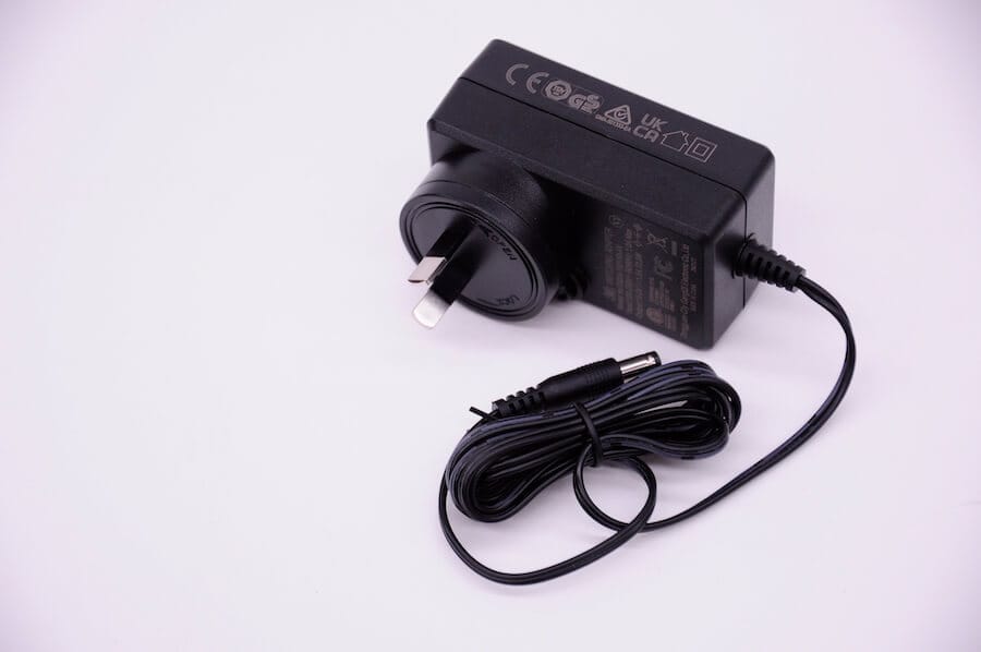 240V to 15VDC Power Pack for Solarking Roof Fan