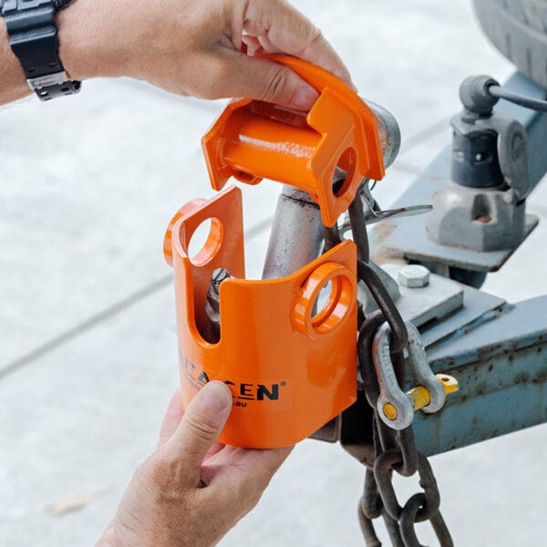 Saracen Hitch Lock for Caravans – High-Security for 50mm Ball Hitches