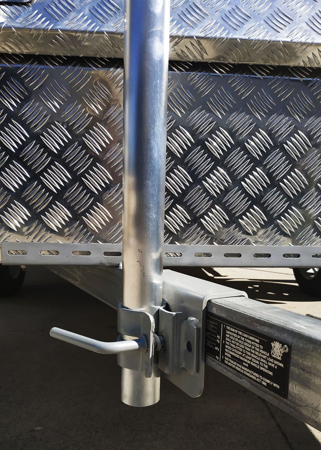 Universal Satellite Dish Drawbar Clamp - Caravan Bracket